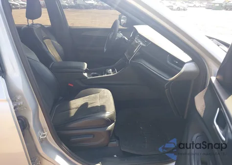 2024 Jeep Grand Cherokee Altitude X 4X4 from USA, damaged, VIN 1C4RJHAG5RC684246